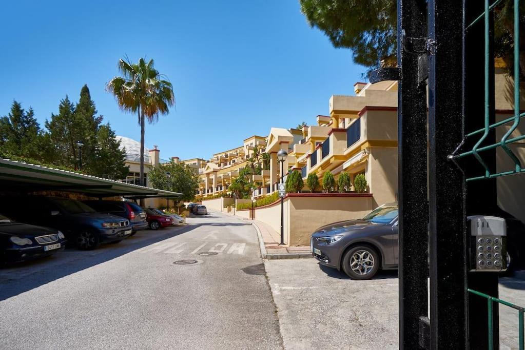 Oleholidays 535 Romana Playa Con Vistas Al Mar Marbella Exterior foto